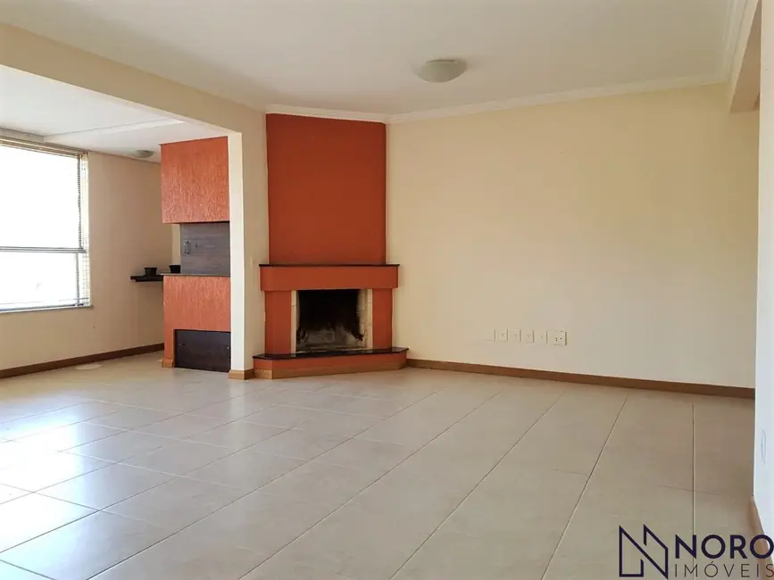 Foto 6 de Apartamento com 3 quartos para alugar, 132m2 em Centro, Santa Maria - RS