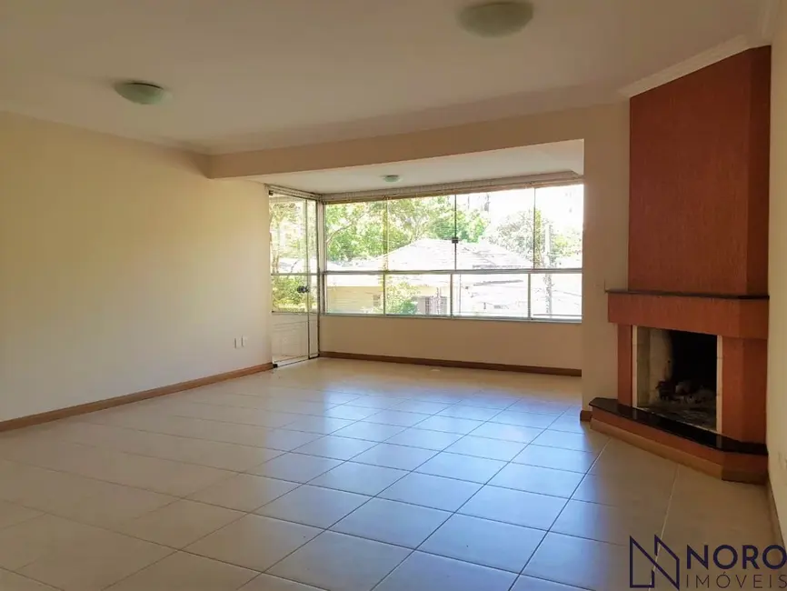 Foto 5 de Apartamento com 3 quartos para alugar, 132m2 em Centro, Santa Maria - RS