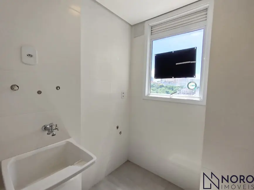 Foto 5 de Apartamento com 2 quartos para alugar, 72m2 em Bonfim, Santa Maria - RS