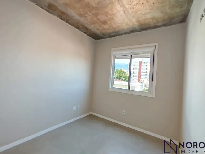 Foto 5 de Apartamento com 2 quartos para alugar, 75m2 em Bonfim, Santa Maria - RS