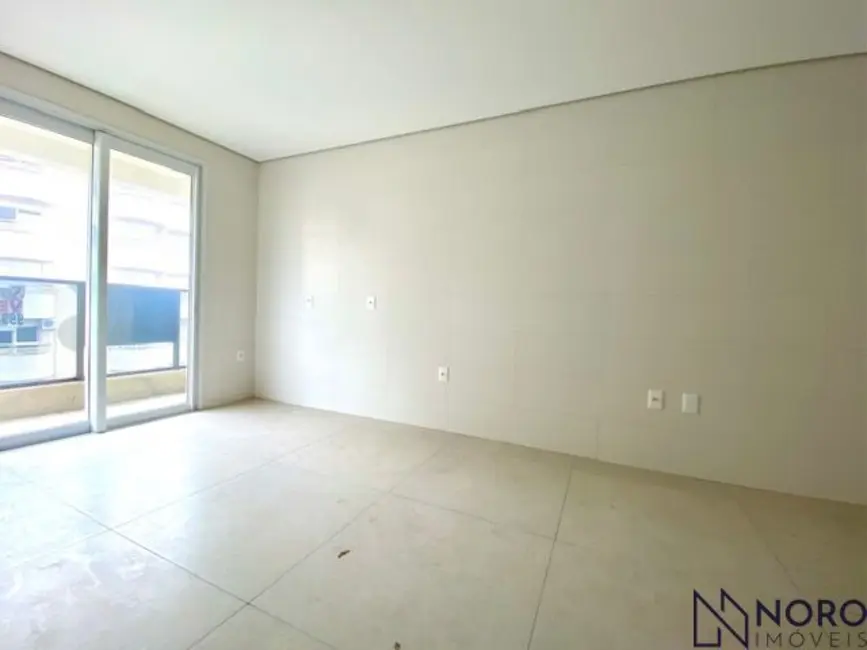 Foto 6 de Apartamento com 3 quartos à venda, 221m2 em Nossa Senhora de Lourdes, Santa Maria - RS