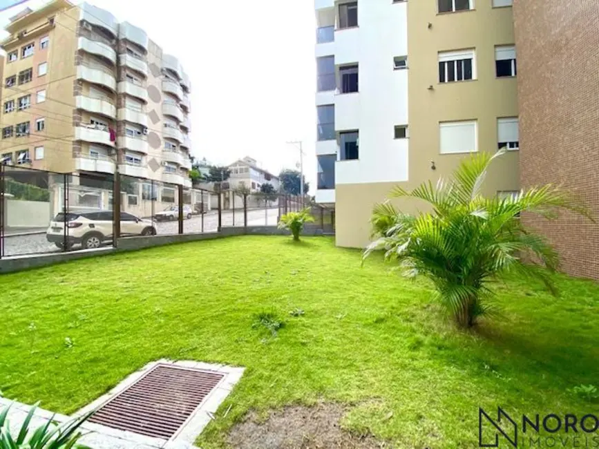 Foto 3 de Apartamento com 3 quartos à venda, 221m2 em Nossa Senhora de Lourdes, Santa Maria - RS