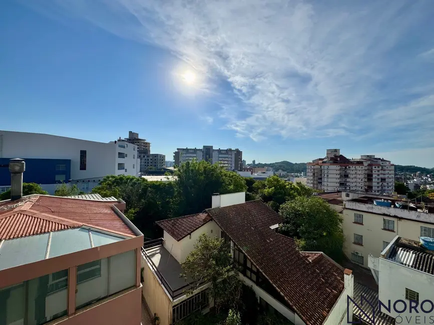 Foto 7 de Apartamento com 3 quartos à venda, 110m2 em Menino Jesus, Santa Maria - RS