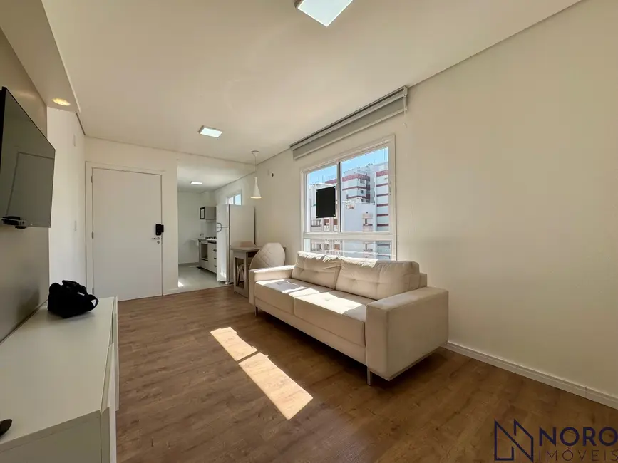 Foto 4 de Apartamento com 1 quarto para alugar, 44m2 em Bonfim, Santa Maria - RS