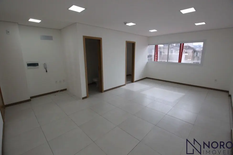 Foto 5 de Sala Comercial com 1 quarto para alugar, 35m2 em Centro, Santa Maria - RS