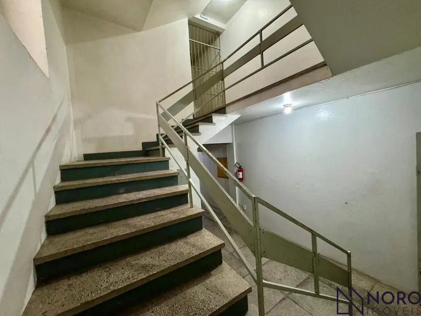 Apartamento com 2 quartos para alugar, 96m2 em Nossa Senhora do Rosário, Santa Maria - RS - imagem 6 Foto 6 de Apartamento com 2 quartos para alugar, 96m2 em Nossa Senhora do Rosário, Santa Maria - RS