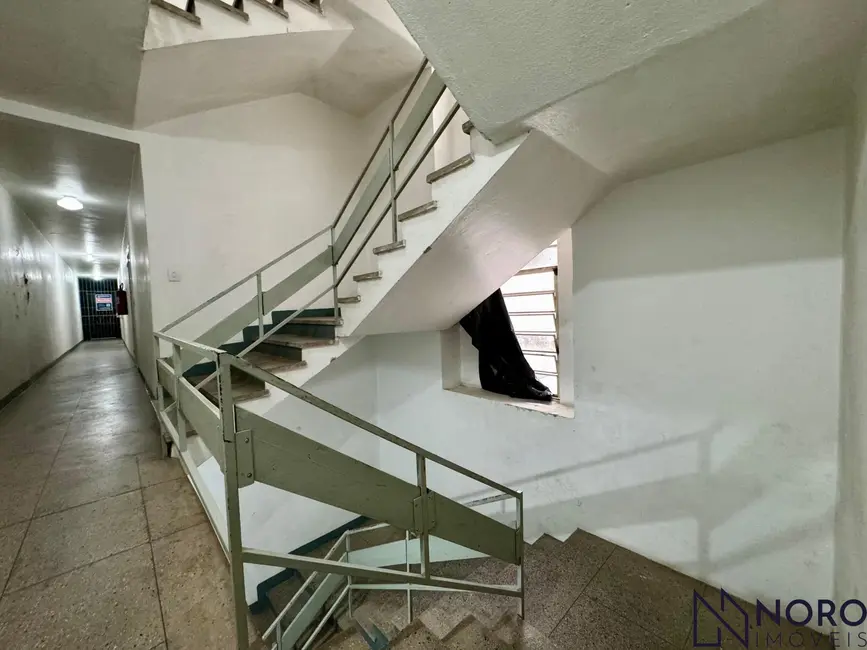 Apartamento com 2 quartos para alugar, 96m2 em Nossa Senhora do Rosário, Santa Maria - RS - imagem 7 Foto 7 de Apartamento com 2 quartos para alugar, 96m2 em Nossa Senhora do Rosário, Santa Maria - RS