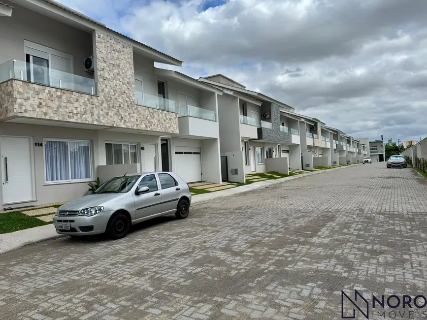 Foto 3 de Casa de Condomínio com 3 quartos à venda, 154m2 em Camobi, Santa Maria - RS