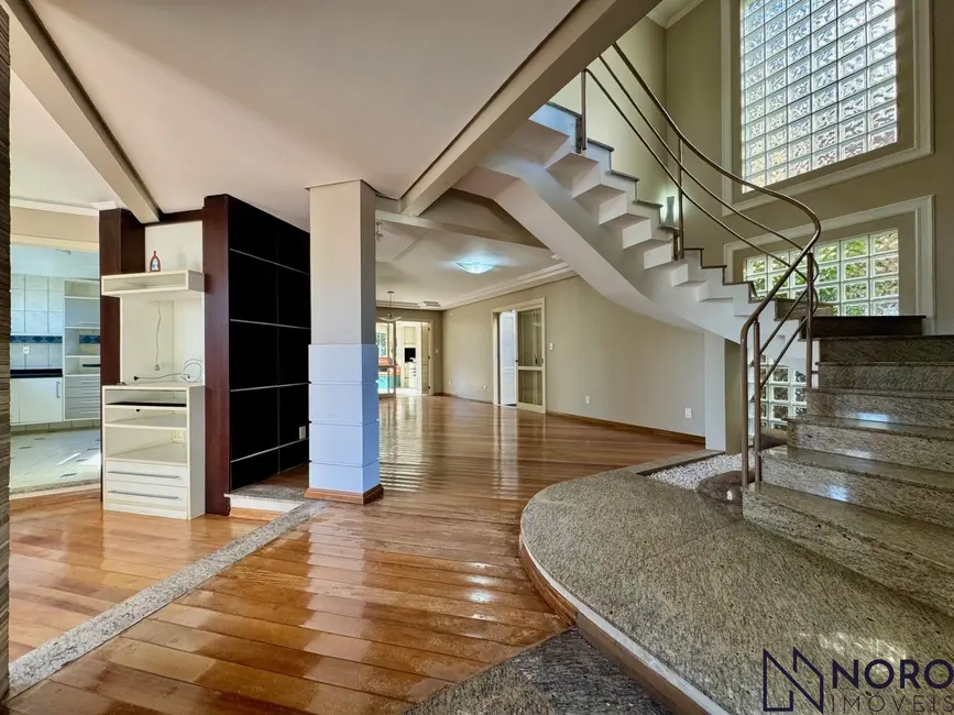 Foto 9 de Casa com 4 quartos à venda, 300m2 em Noal, Santa Maria - RS