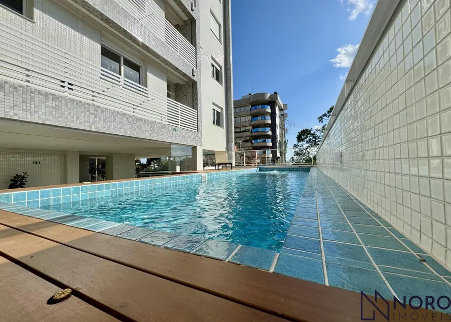 Apartamento com 3 quartos à venda, 156m2 em Nossa Senhora de Lourdes, Santa Maria - RS - imagem 8 Foto 8 de Apartamento com 3 quartos à venda, 156m2 em Nossa Senhora de Lourdes, Santa Maria - RS