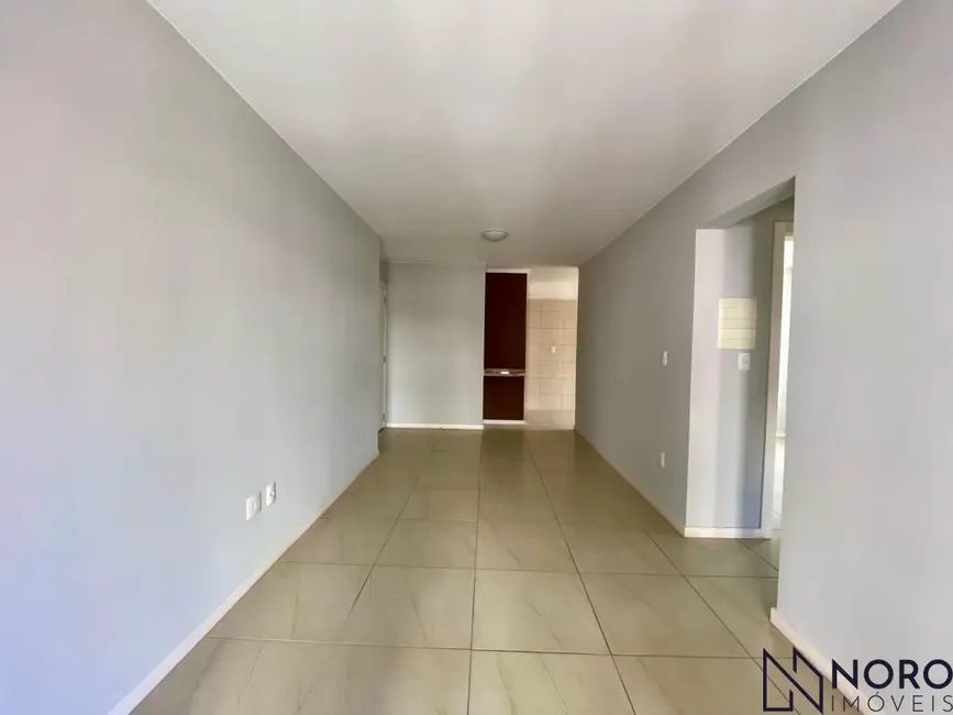Foto 5 de Apartamento com 2 quartos para alugar, 70m2 em Centro, Santa Maria - RS