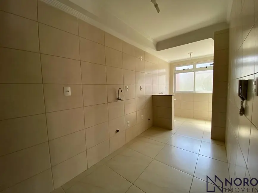 Foto 4 de Apartamento com 2 quartos para alugar, 70m2 em Centro, Santa Maria - RS