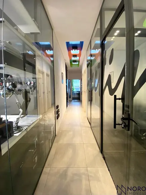 Foto 4 de Sala Comercial com 1 quarto para alugar em Nossa Senhora de Fátima, Santa Maria - RS