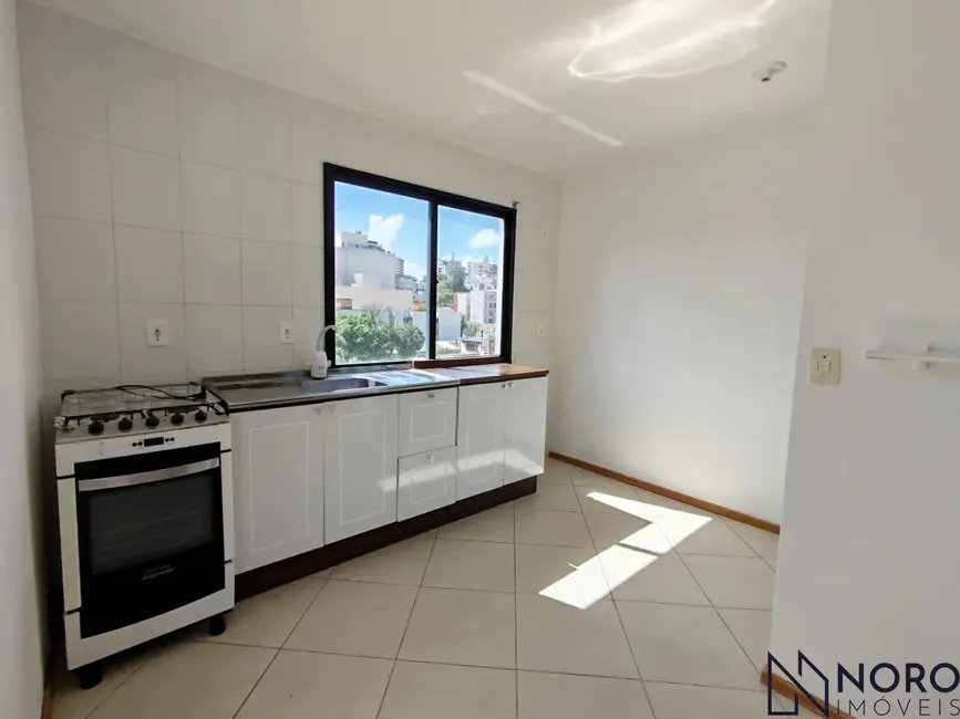 Apartamento com 2 quartos para alugar, 68m2 em Nossa Senhora de Fátima, Santa Maria - RS - imagem 7 Foto 7 de Apartamento com 2 quartos para alugar, 68m2 em Nossa Senhora de Fátima, Santa Maria - RS