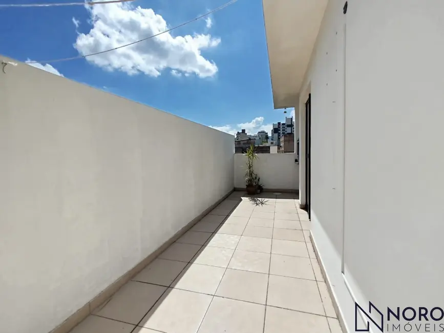 Apartamento com 2 quartos para alugar, 68m2 em Nossa Senhora de Fátima, Santa Maria - RS - imagem 9 Foto 9 de Apartamento com 2 quartos para alugar, 68m2 em Nossa Senhora de Fátima, Santa Maria - RS
