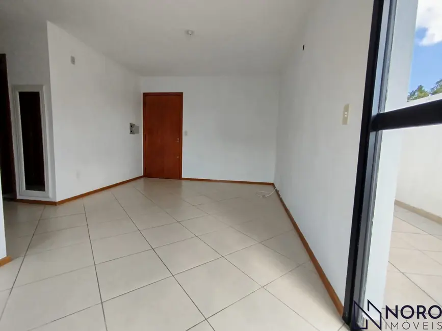 Apartamento com 2 quartos para alugar, 68m2 em Nossa Senhora de Fátima, Santa Maria - RS - imagem 5 Foto 5 de Apartamento com 2 quartos para alugar, 68m2 em Nossa Senhora de Fátima, Santa Maria - RS