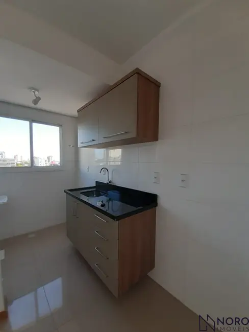 Foto 4 de Apartamento com 1 quarto para alugar, 38m2 em Centro, Santa Maria - RS