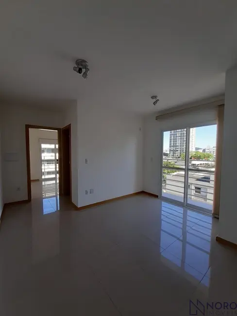 Foto 6 de Apartamento com 1 quarto para alugar, 38m2 em Centro, Santa Maria - RS