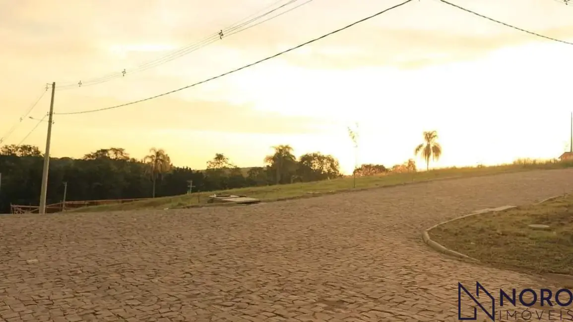 Foto 1 de Terreno / Lote à venda, 649m2 em Itaara - RS