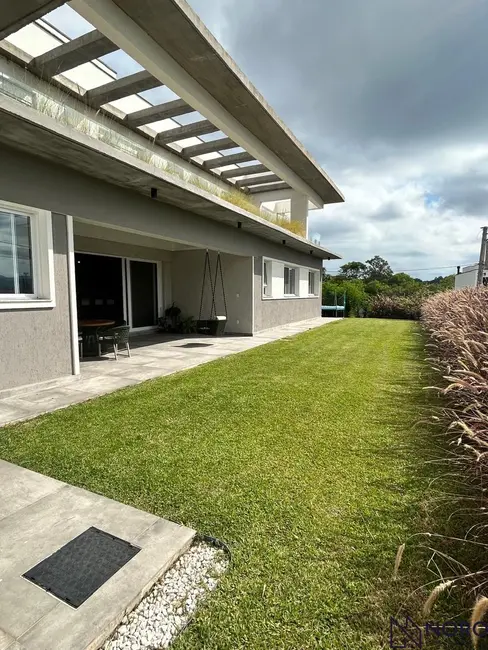 Foto 4 de Casa com 4 quartos à venda, 362m2 em São José, Santa Maria - RS