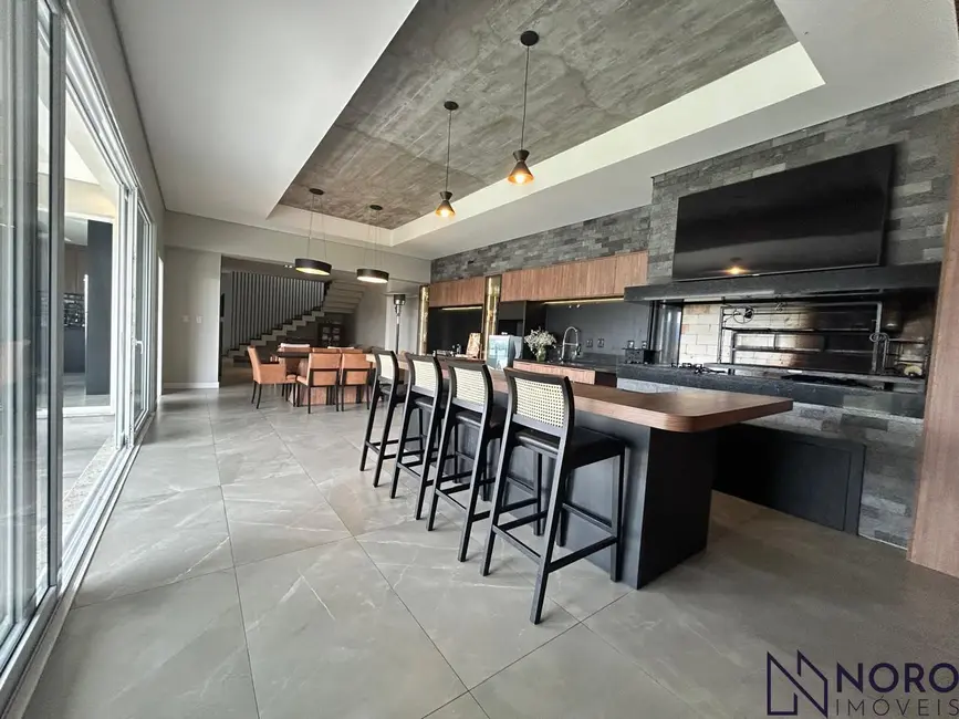 Foto 7 de Casa com 4 quartos à venda, 362m2 em São José, Santa Maria - RS