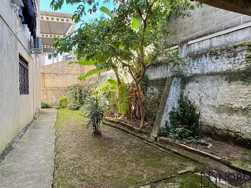 Foto 4 de Apartamento com 2 quartos para alugar, 67m2 em Nossa Senhora de Fátima, Santa Maria - RS