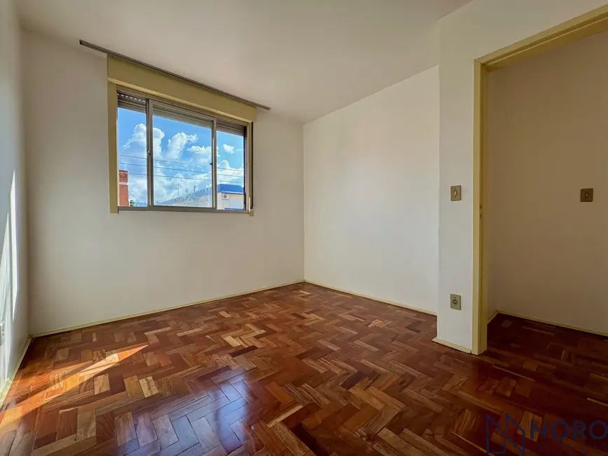 Foto 9 de Apartamento com 2 quartos para alugar, 67m2 em Nossa Senhora de Fátima, Santa Maria - RS