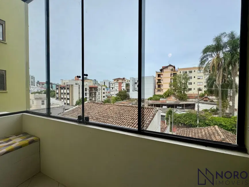 Foto 5 de Apartamento com 2 quartos para alugar, 69m2 em Centro, Santa Maria - RS