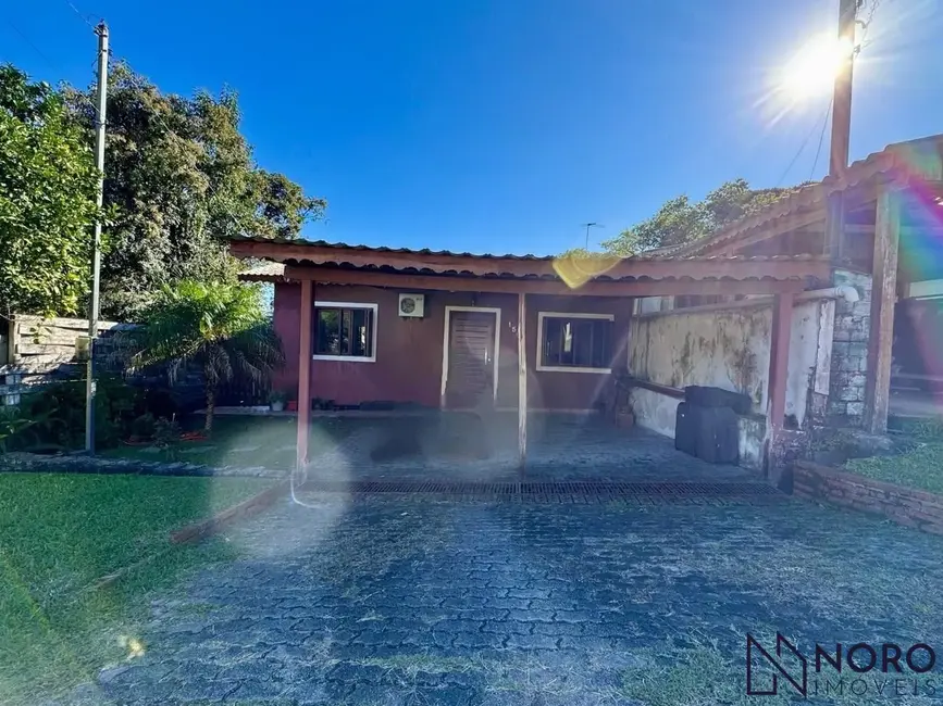 Casa com 4 quartos à venda, 130m2 em Centro, Itaara - RS - imagem 1 Foto 1 de Casa com 4 quartos à venda, 130m2 em Centro, Itaara - RS