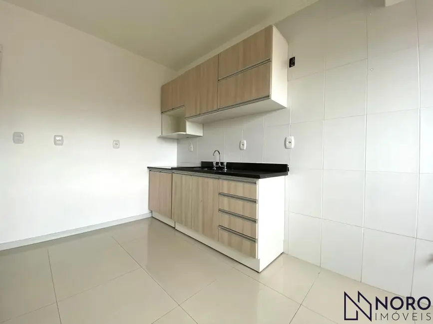 Apartamento com 3 quartos para alugar, 111m2 em Nossa Senhora das Dores, Santa Maria - RS - imagem 6 Foto 6 de Apartamento com 3 quartos para alugar, 111m2 em Nossa Senhora das Dores, Santa Maria - RS