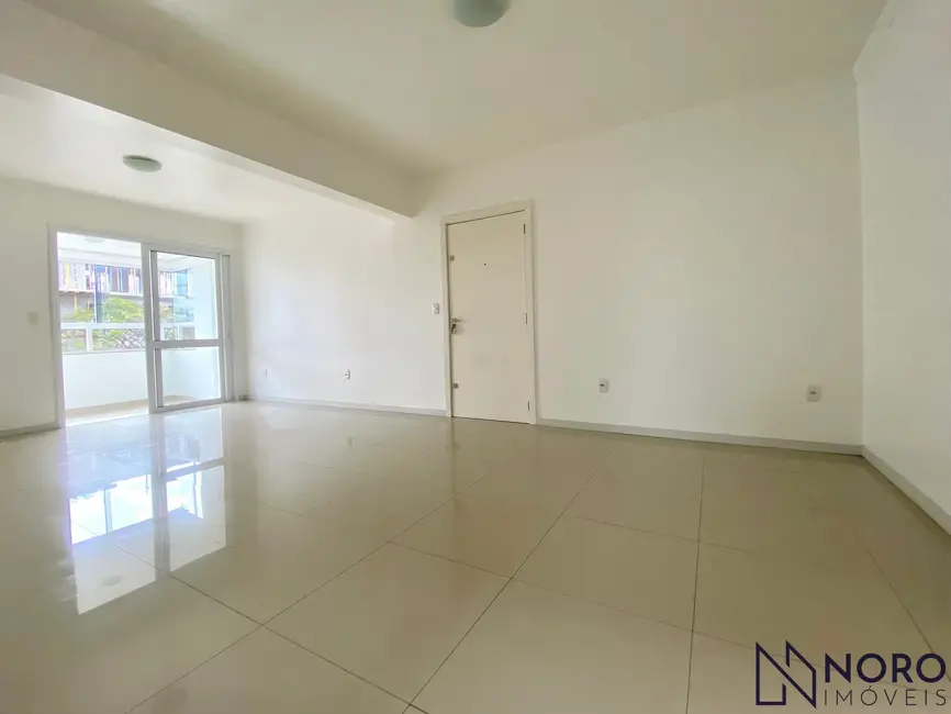Apartamento com 3 quartos para alugar, 111m2 em Nossa Senhora das Dores, Santa Maria - RS - imagem 3 Foto 3 de Apartamento com 3 quartos para alugar, 111m2 em Nossa Senhora das Dores, Santa Maria - RS
