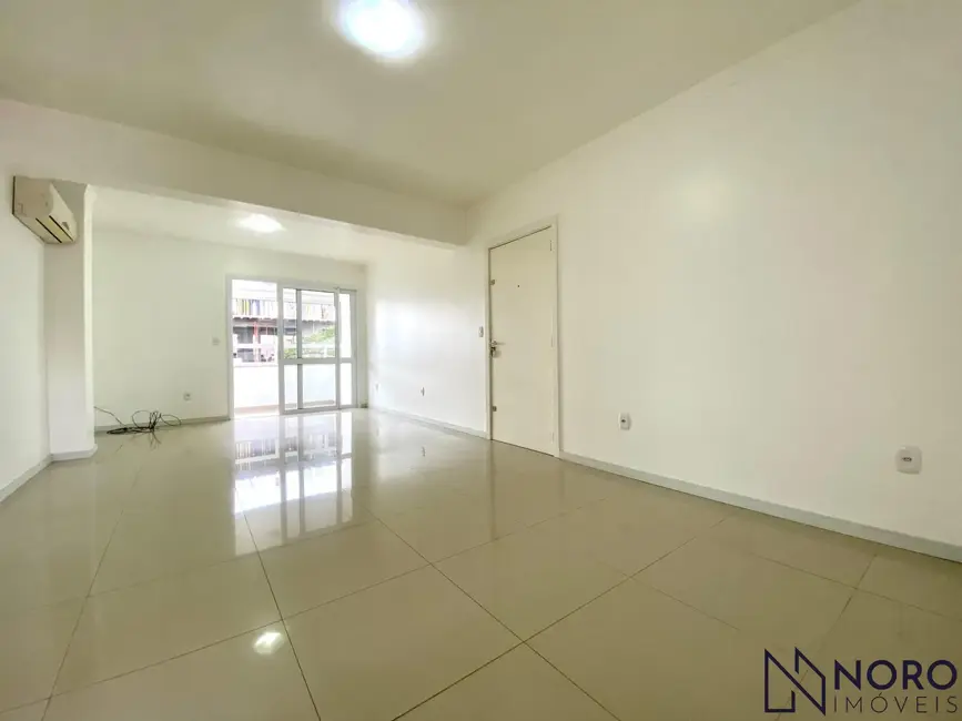 Apartamento com 3 quartos para alugar, 111m2 em Nossa Senhora das Dores, Santa Maria - RS - imagem 5 Foto 5 de Apartamento com 3 quartos para alugar, 111m2 em Nossa Senhora das Dores, Santa Maria - RS