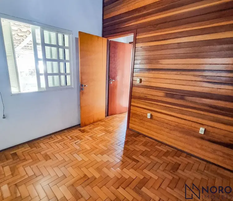 Foto 5 de Casa com 3 quartos à venda, 150m2 em Dom Antônio Reis, Santa Maria - RS