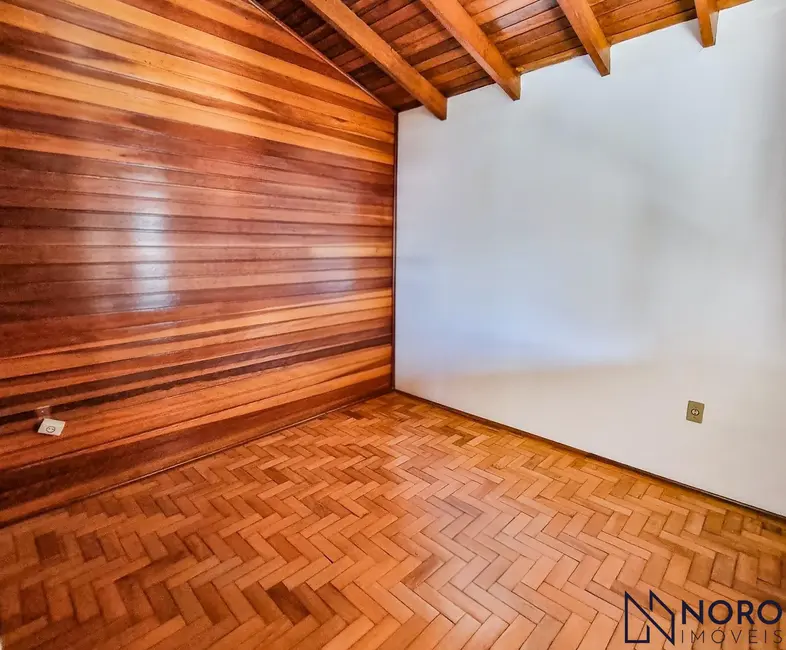 Foto 4 de Casa com 3 quartos à venda, 150m2 em Dom Antônio Reis, Santa Maria - RS