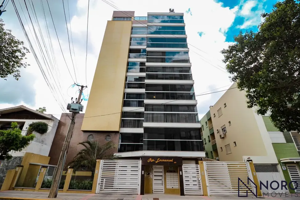 Foto 2 de Cobertura com 4 quartos à venda, 182m2 em Centro, Santa Maria - RS