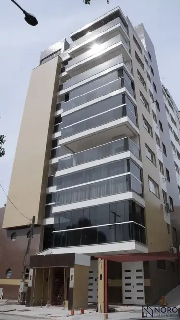 Foto 1 de Cobertura com 4 quartos à venda, 182m2 em Centro, Santa Maria - RS
