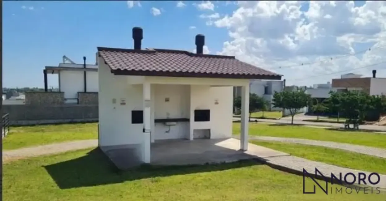 Foto 6 de Terreno / Lote à venda, 398m2 em Camobi, Santa Maria - RS
