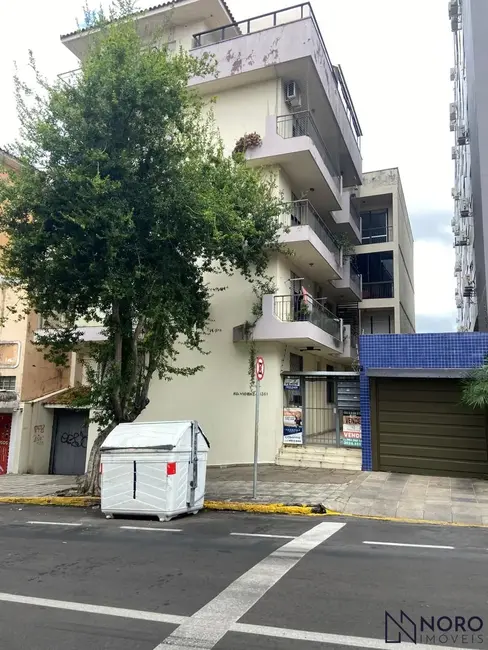Apartamento com 1 quarto à venda, 46m2 em Centro, Santa Maria - RS - imagem 2 Foto 2 de Apartamento com 1 quarto à venda, 46m2 em Centro, Santa Maria - RS