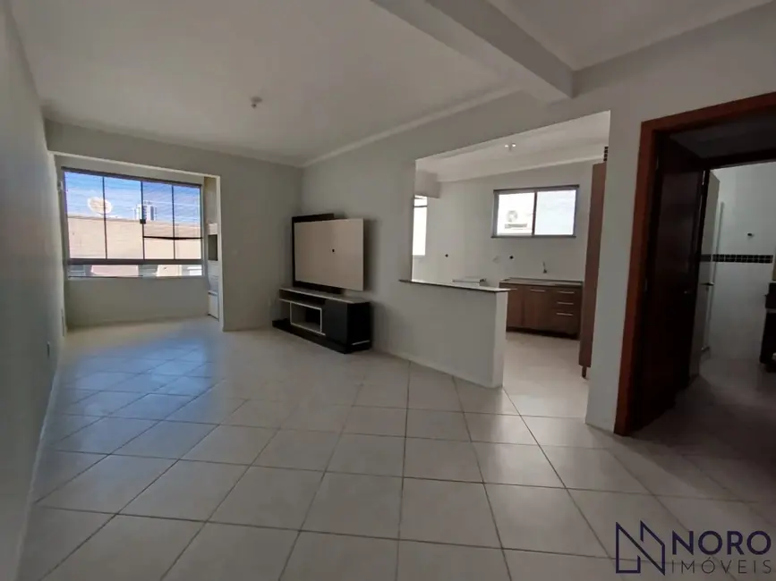 Foto 3 de Apartamento com 2 quartos para alugar, 79m2 em Nossa Senhora de Fátima, Santa Maria - RS