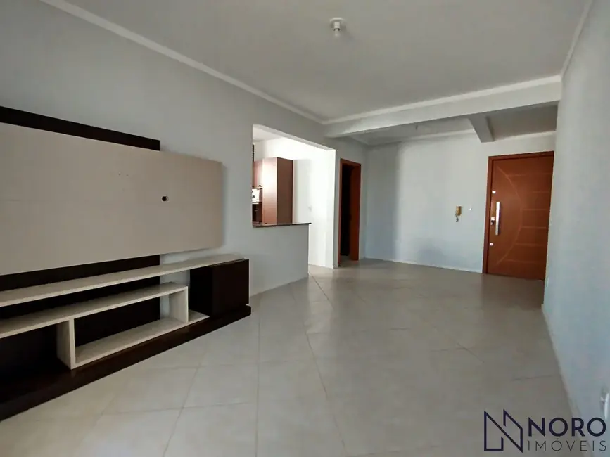 Foto 2 de Apartamento com 2 quartos para alugar, 79m2 em Nossa Senhora de Fátima, Santa Maria - RS
