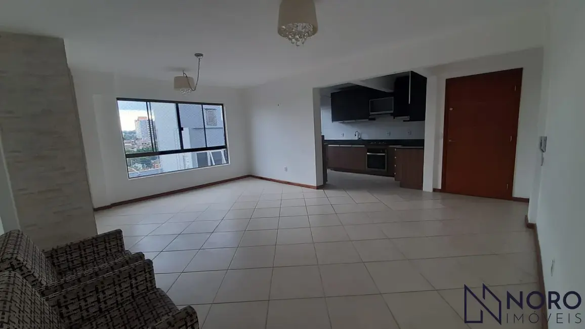 Apartamento com 2 quartos à venda, 78m2 em Nossa Senhora Medianeira, Santa Maria - RS - imagem 3 Foto 3 de Apartamento com 2 quartos à venda, 78m2 em Nossa Senhora Medianeira, Santa Maria - RS