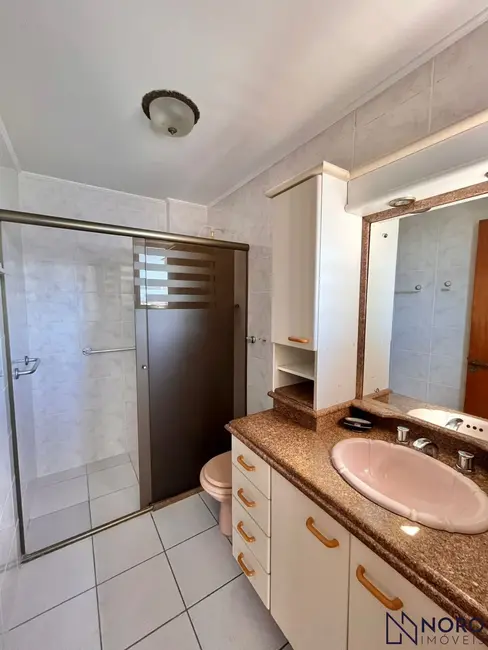 Foto 9 de Cobertura com 4 quartos à venda, 195m2 em Centro, Santa Maria - RS