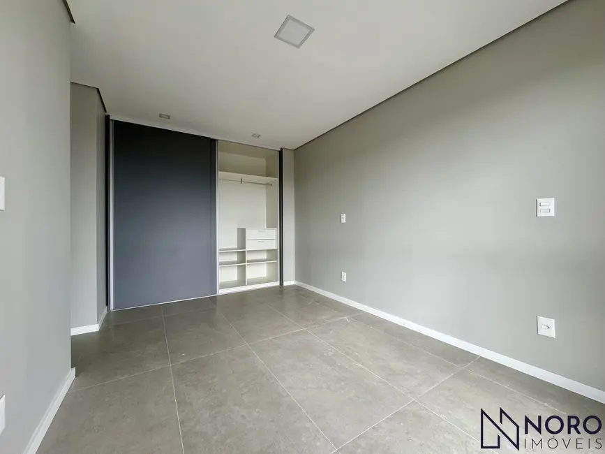 Cobertura com 3 quartos à venda, 156m2 em Nossa Senhora de Fátima, Santa Maria - RS - imagem 8 Foto 8 de Cobertura com 3 quartos à venda, 156m2 em Nossa Senhora de Fátima, Santa Maria - RS