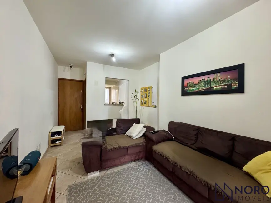 Foto 1 de Apartamento com 2 quartos à venda, 63m2 em Centro, Santa Maria - RS