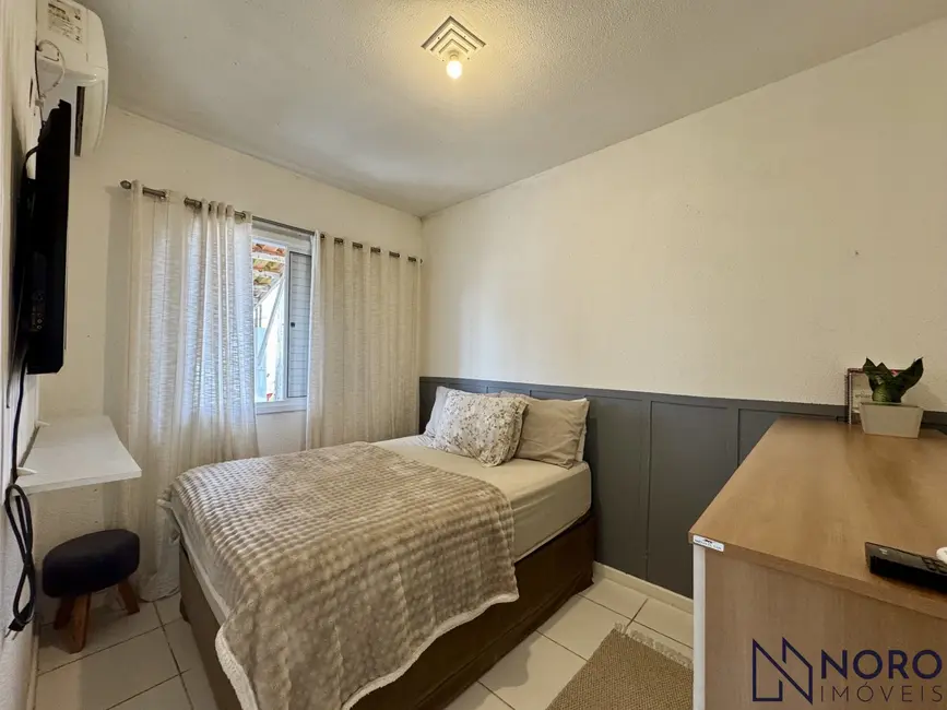 Foto 6 de Casa de Condomínio com 2 quartos à venda, 51m2 em Cerrito, Santa Maria - RS