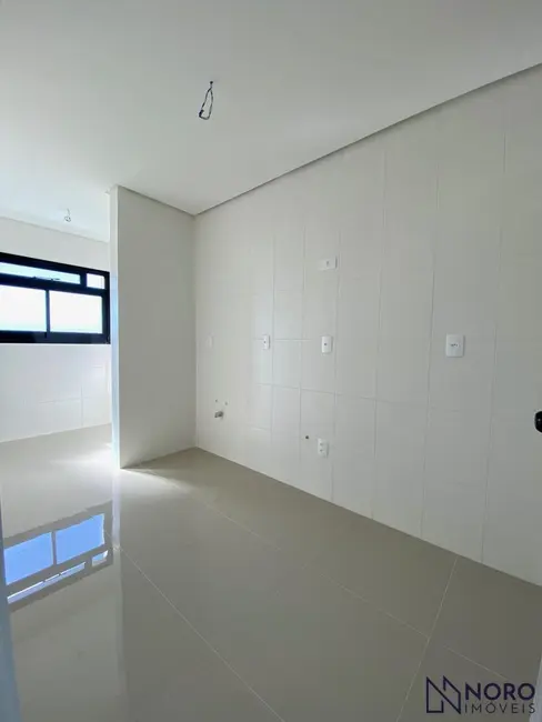 Foto 4 de Apartamento com 2 quartos à venda, 65m2 em Urlândia, Santa Maria - RS