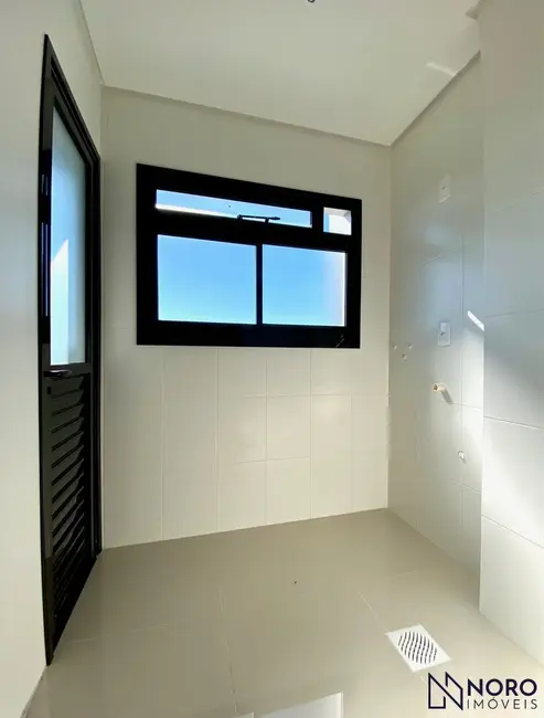 Foto 5 de Apartamento com 2 quartos à venda, 65m2 em Urlândia, Santa Maria - RS