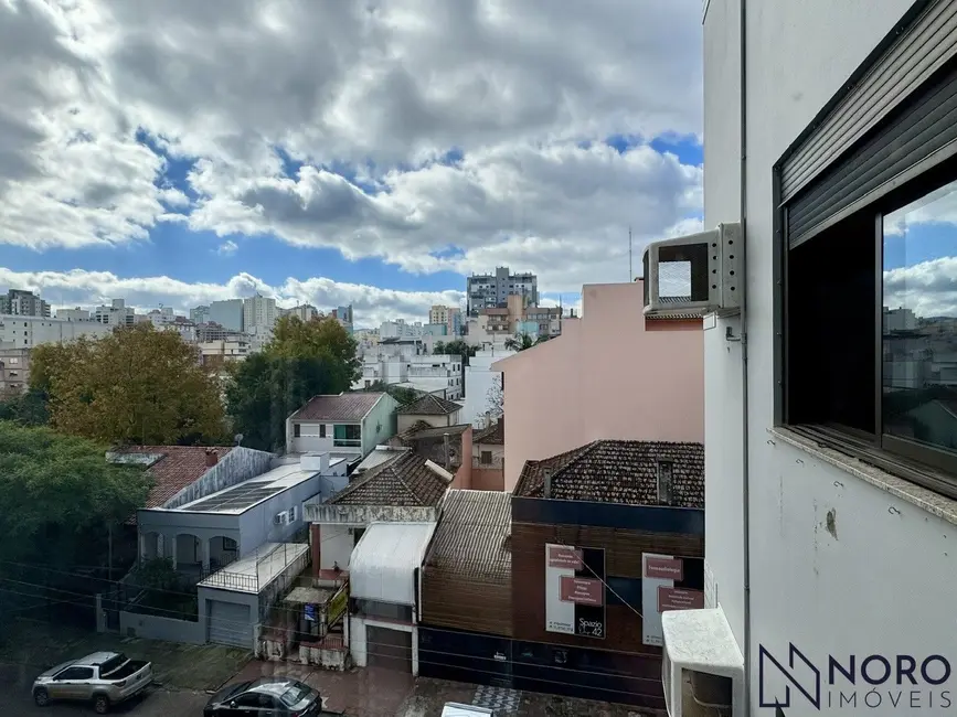 Apartamento com 2 quartos para alugar, 91m2 em Centro, Santa Maria - RS - imagem 6 Foto 6 de Apartamento com 2 quartos para alugar, 91m2 em Centro, Santa Maria - RS