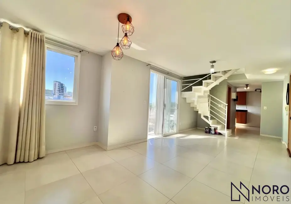 Cobertura com 2 quartos à venda, 90m2 em Nossa Senhora de Lourdes, Santa Maria - RS - imagem 1 Foto 1 de Cobertura com 2 quartos à venda, 90m2 em Nossa Senhora de Lourdes, Santa Maria - RS