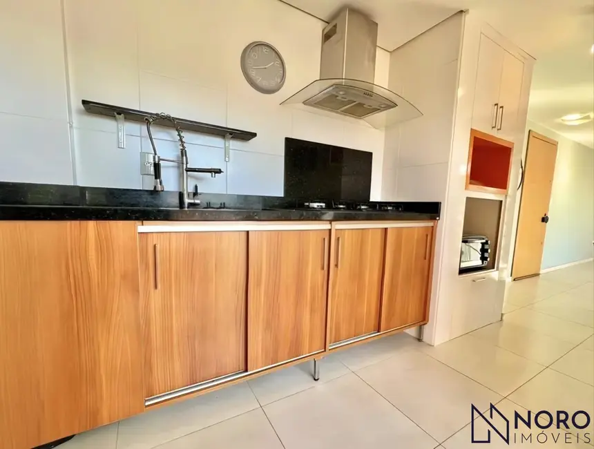 Cobertura com 2 quartos à venda, 90m2 em Nossa Senhora de Lourdes, Santa Maria - RS - imagem 3 Foto 3 de Cobertura com 2 quartos à venda, 90m2 em Nossa Senhora de Lourdes, Santa Maria - RS